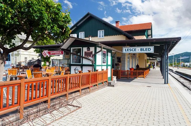 Okrepcevalnica gostilnica JUR