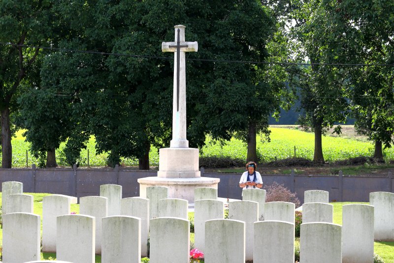 Cantaing British Cemetery