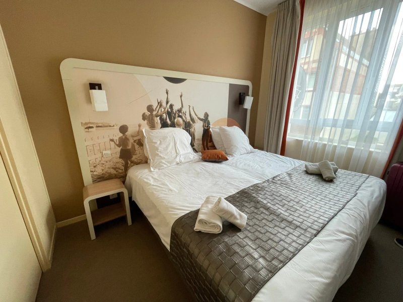 Hotel Red Fox
