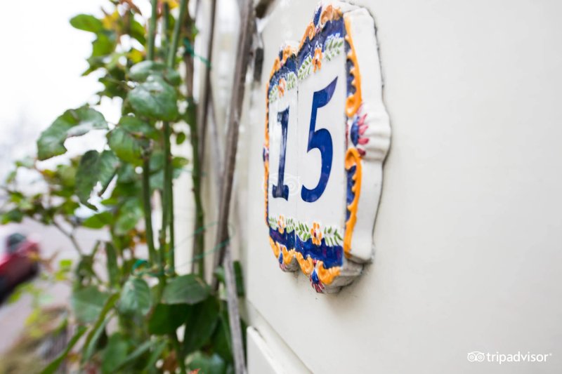 Barrio Amsterdam Guest House