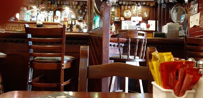 Murphy's Pub & Bed & Breakfast