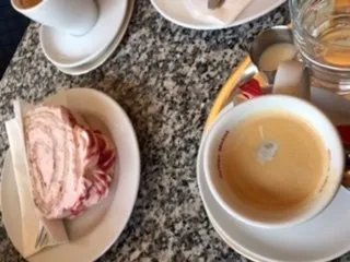 Konditorei Braun- Cafe Confectionary