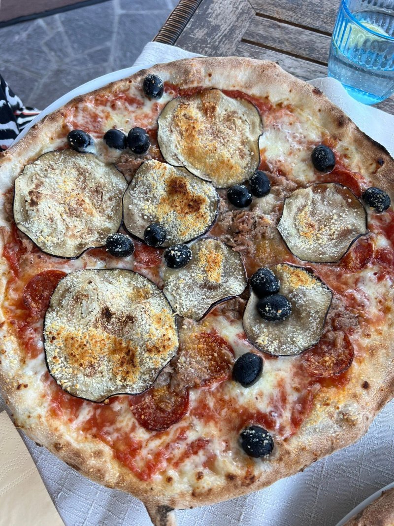 Pizzeria Eiscafè Bistrò Ladurn