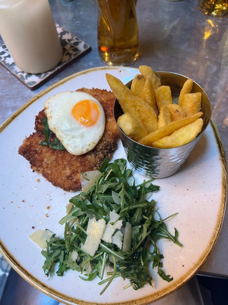 The Old Shades London Pub & Dining