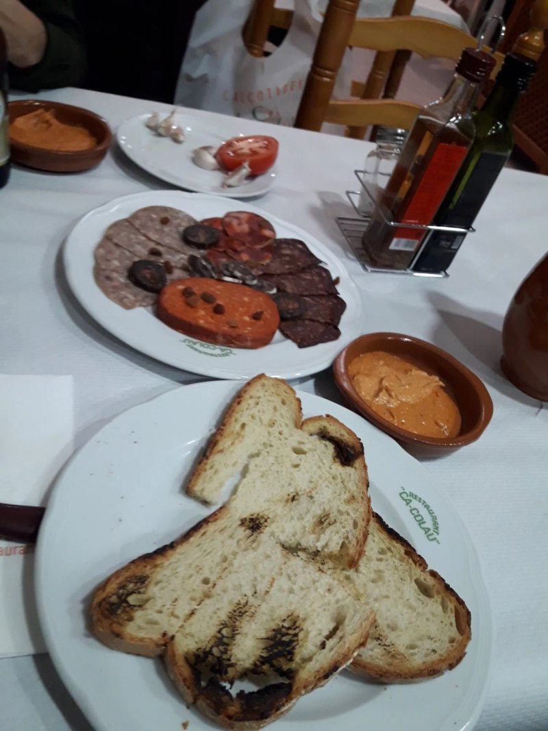 Ca Colau Bar Restaurante