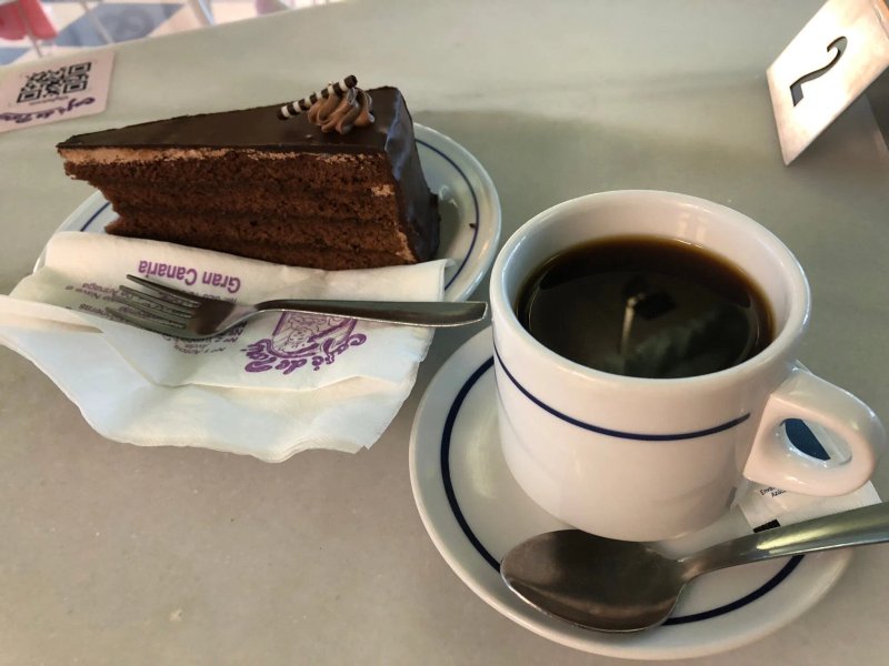 Cafe De Paris