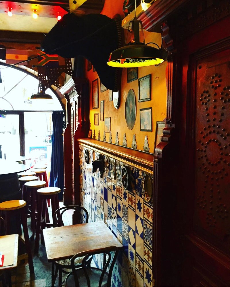 Cafe Leone Bodega