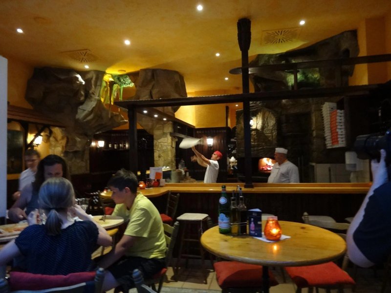 Pizzeria La Grotta