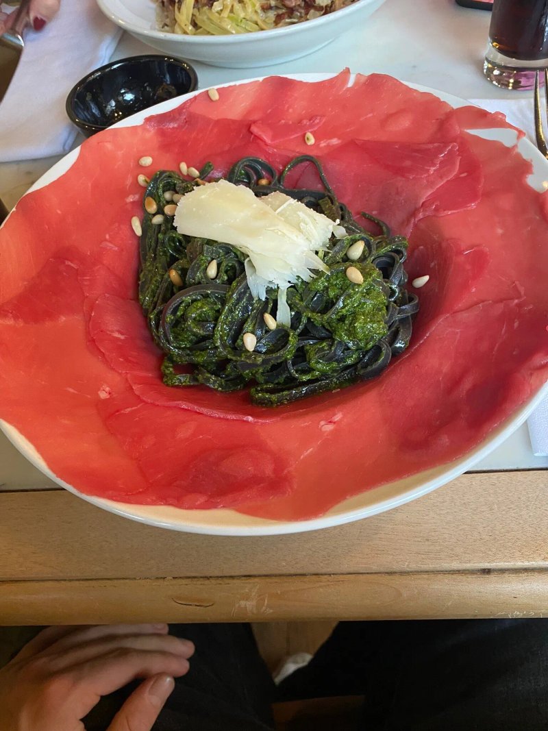 Pasta Hippo Vino