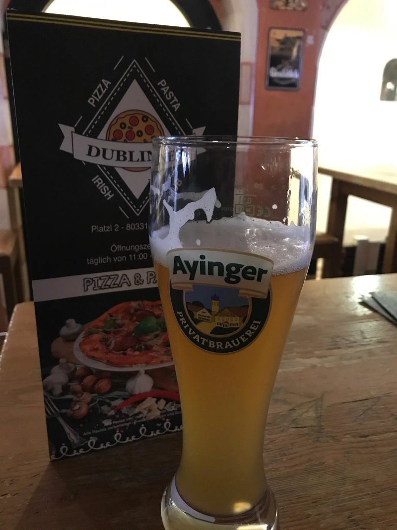 Dubliner Irish Pub & Sports Bar