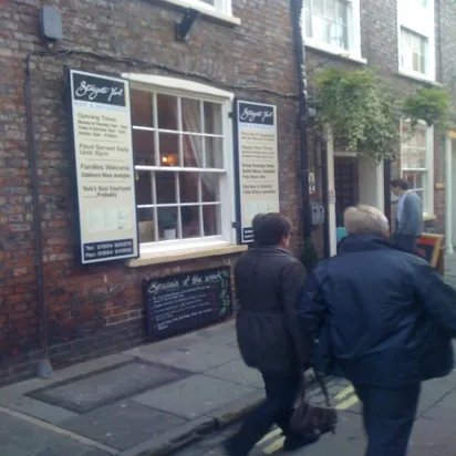 Stonegate Yard Bar & Brasserie