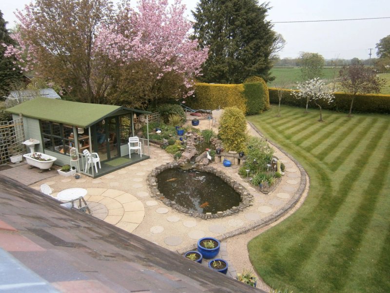 Orchard Side Bed And Breakfast