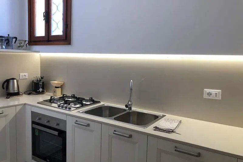 Wonderful apartment for 7 in Cannaregio