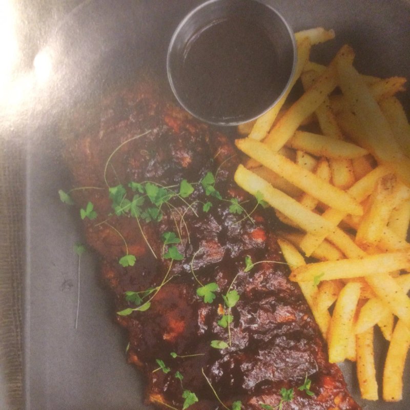 Huck's American Bar and Grill