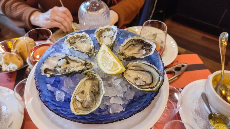 Le Suffren - Paris