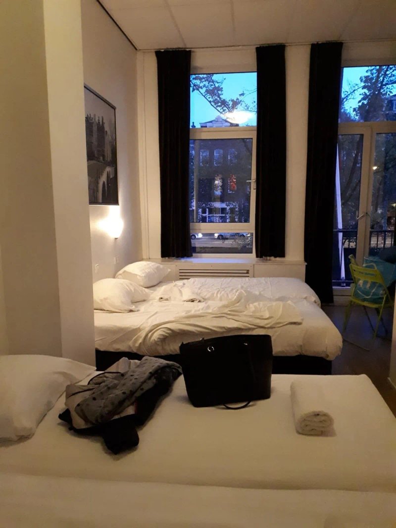 Iris Hotel