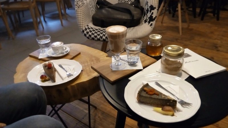 Cafe Sladkovic
