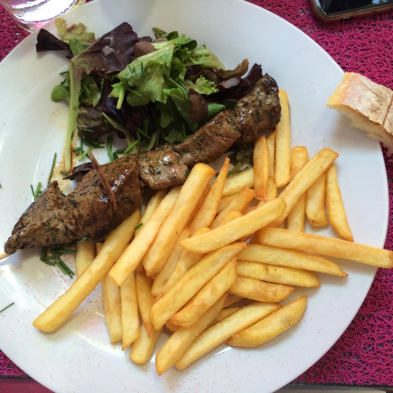 Authentik Brasserie