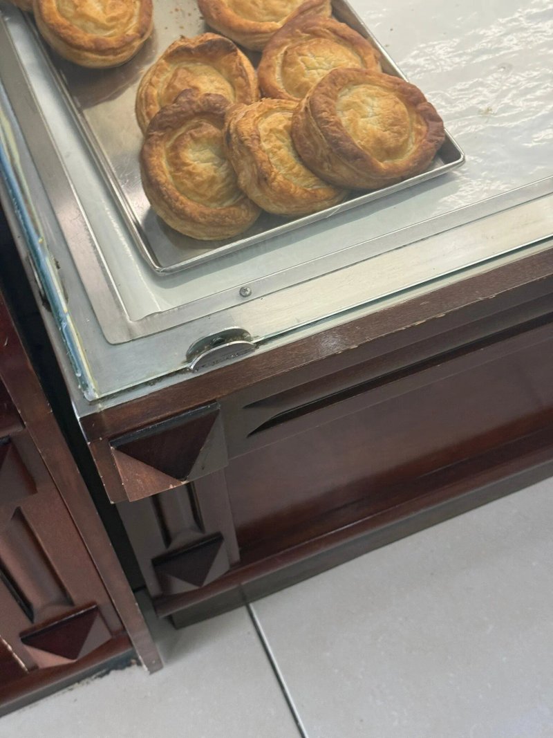 L. Bar Commercio