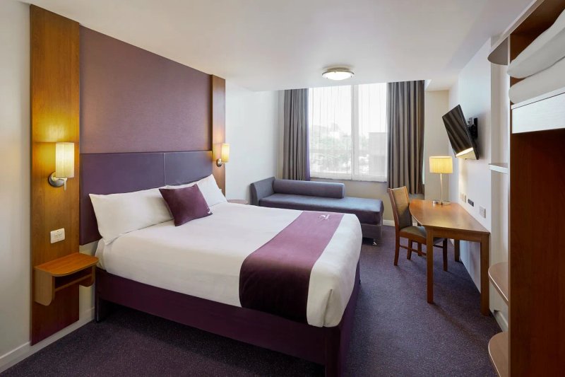Premier Inn Manchester Central hotel