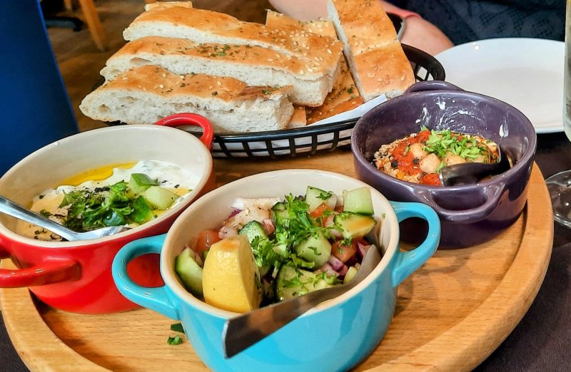 Bistro Bar Med
