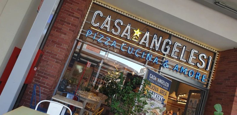 Casa Angelesi by Farinella