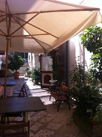 Osteria Caroseno