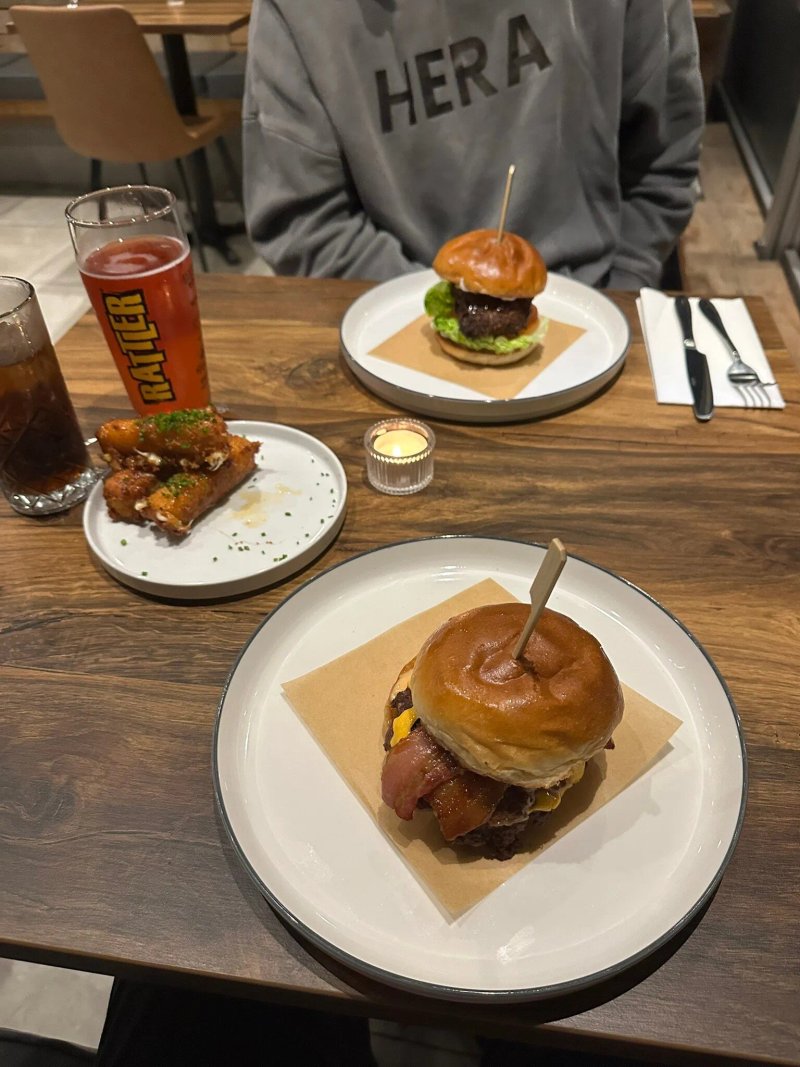 Broad Street Burgers