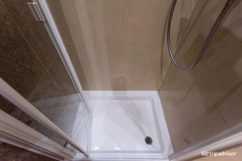 Simply Rooms & Suites