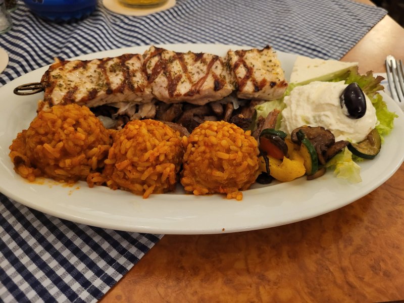 Akropolis Restaurant