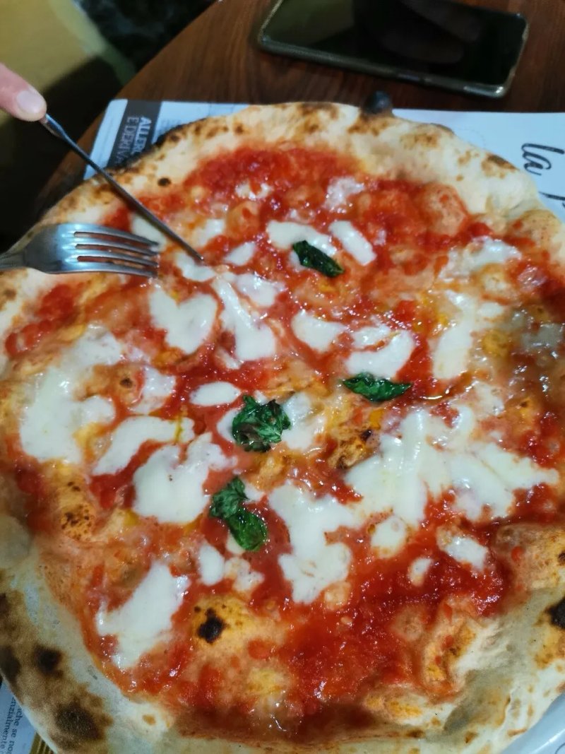 Pizzeria La Lampara