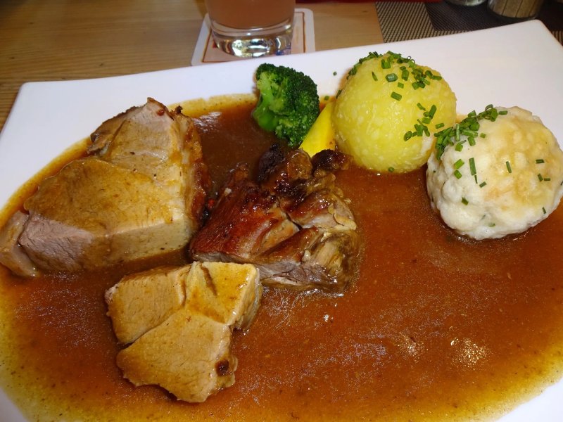 Hotel & Restaurant zur Isar