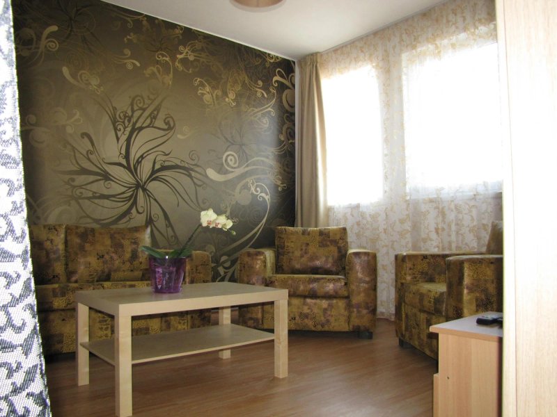 Seven Seasons Hotel