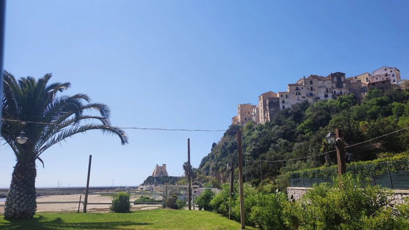 L'Angolo