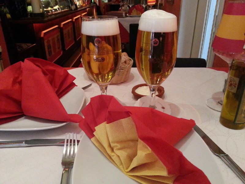 Avelino Tapas y Vino