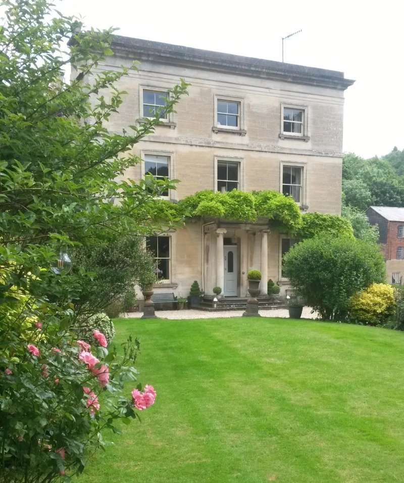 Vale House