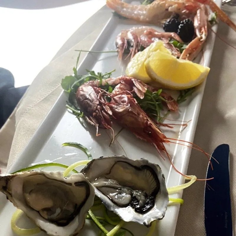 Chiacchiere - Wine & Restaurant