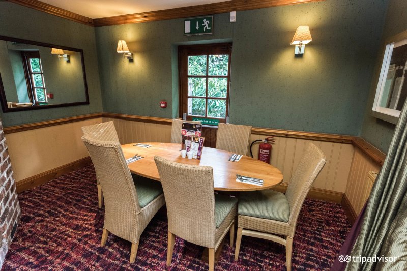 Premier Inn Portsmouth (Horndean) hotel