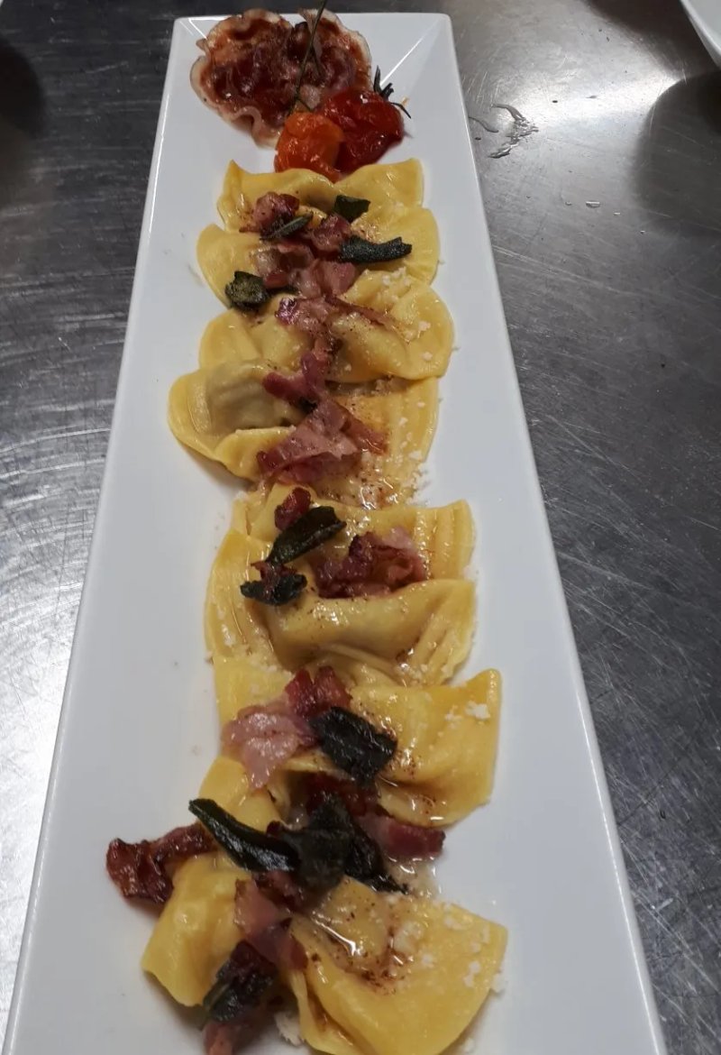 Art Restaurant & Pizza