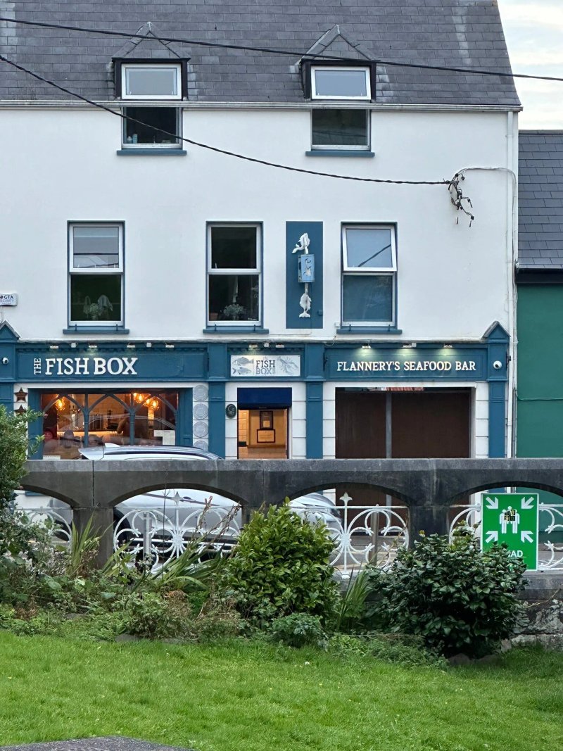 The Fish Box / Flannery's Seafood Bar