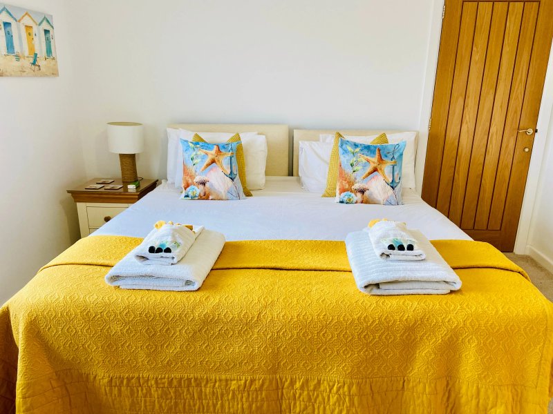 Avon Beach Bed and Breakfast