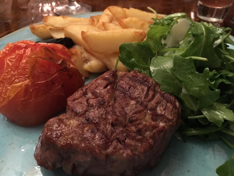 Kingswell Hotel & Restaurant