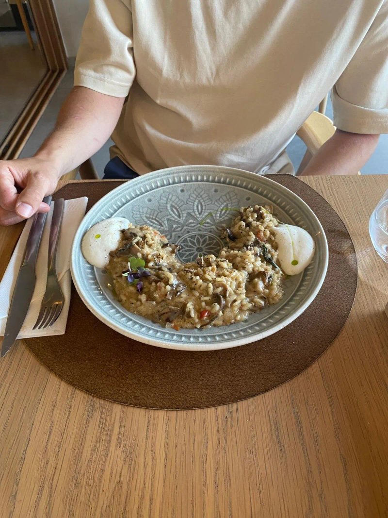 Artisanal Piato Comfort Cuisine