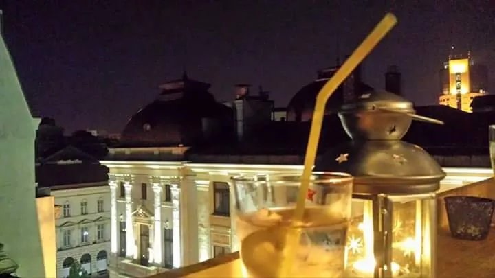 Pura Vida Sky Bar & Hostel