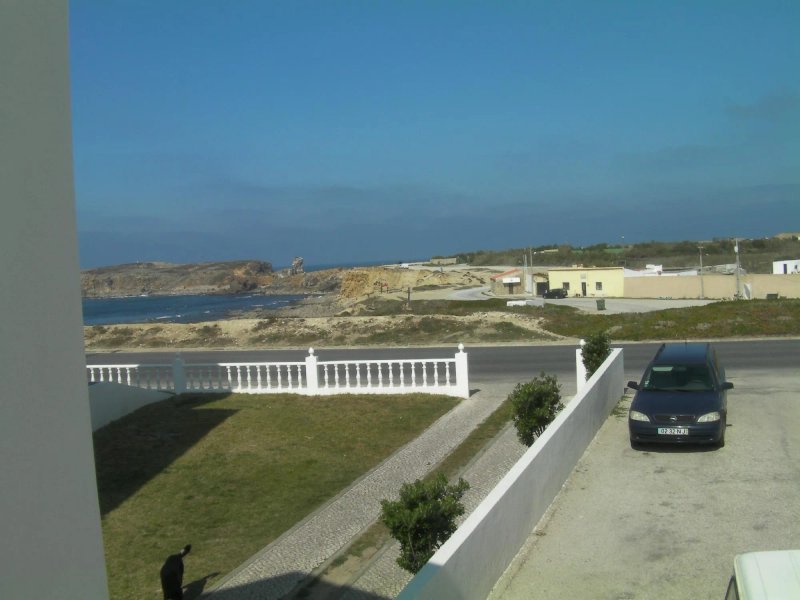 Peniche Surf Lodge 1