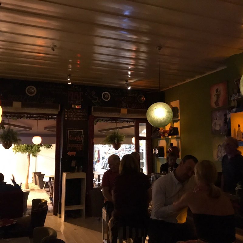 Main Street Bar Musico