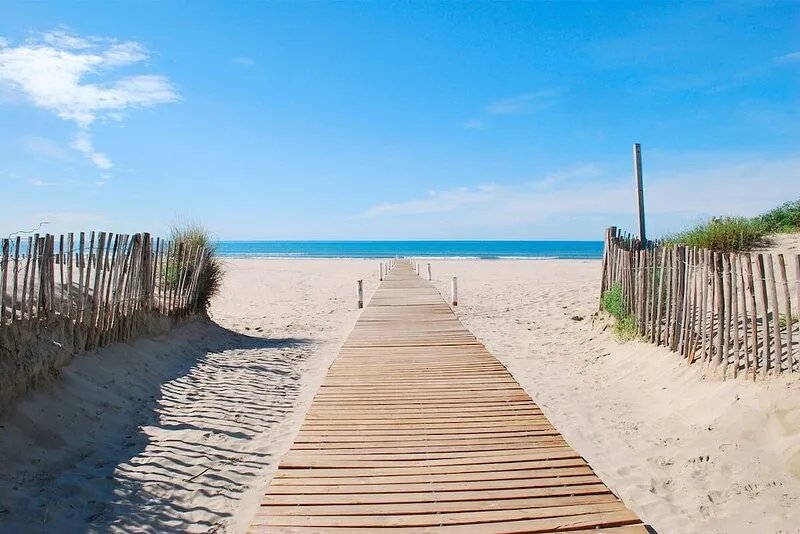 Villa 240 M2 located between the Camargue and its Mediterranean beaches