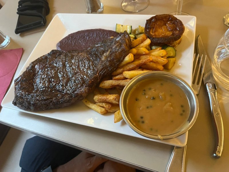 Le Fer A Cheval