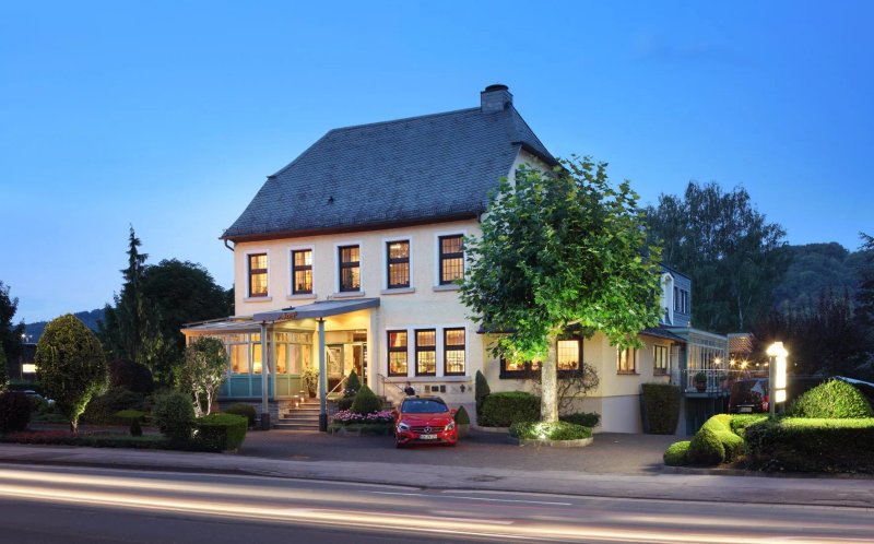 Hotel Menge