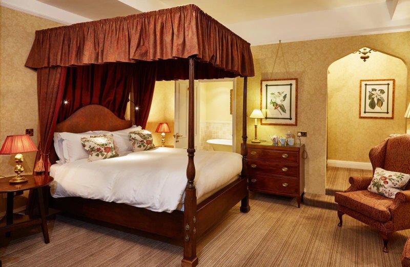 Ockenden Manor Hotel & Spa
